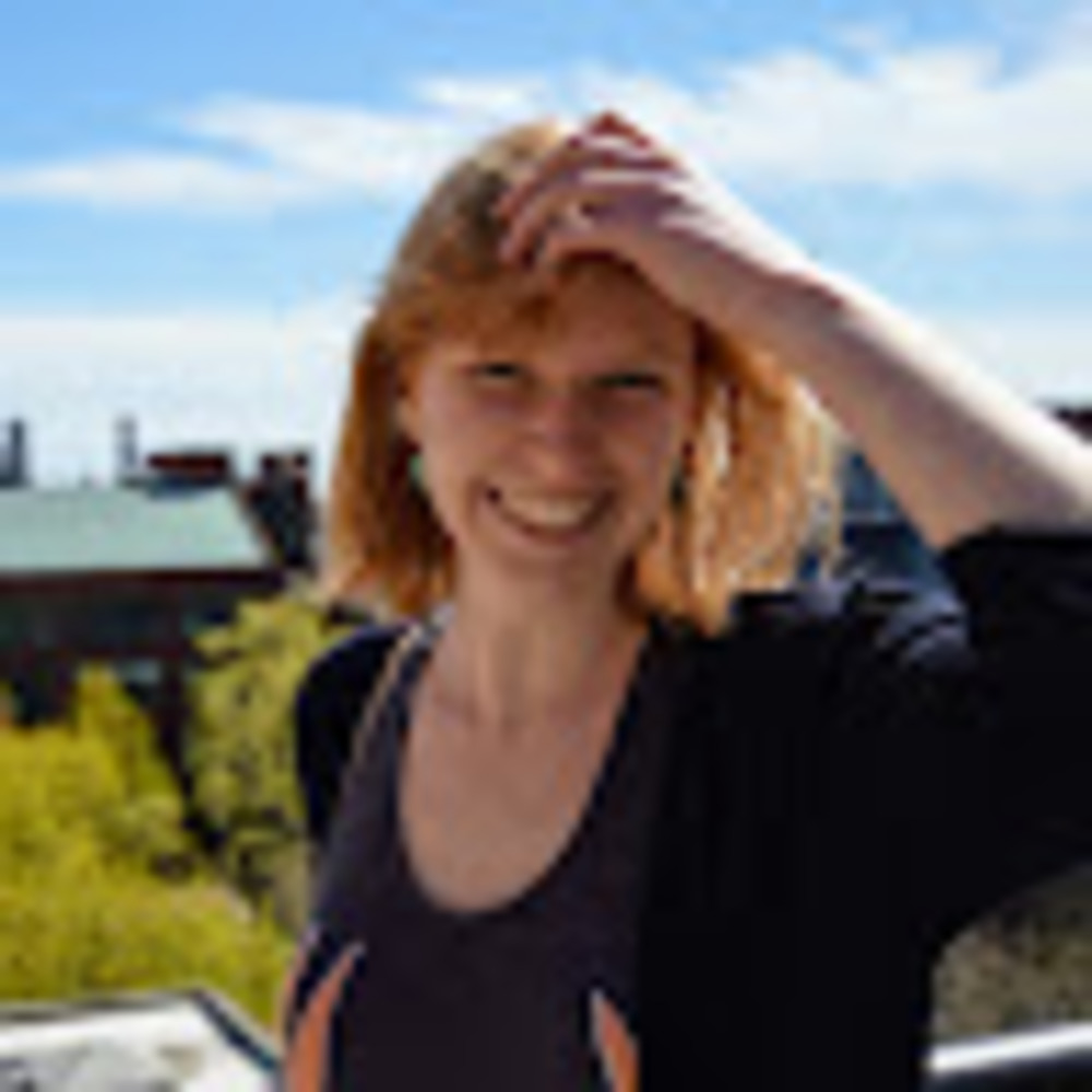 Meet your Posher, Emily